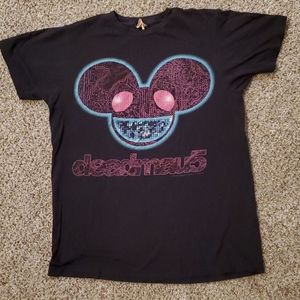 Bay Island Black Tee with Deadmau5 Design
